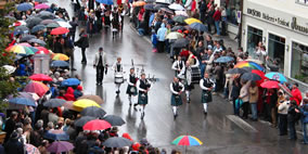 Gauderfest Umzug von der Ferne